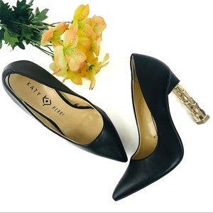 Katy Perry The Suzzie Black Pointed Toe Pumps